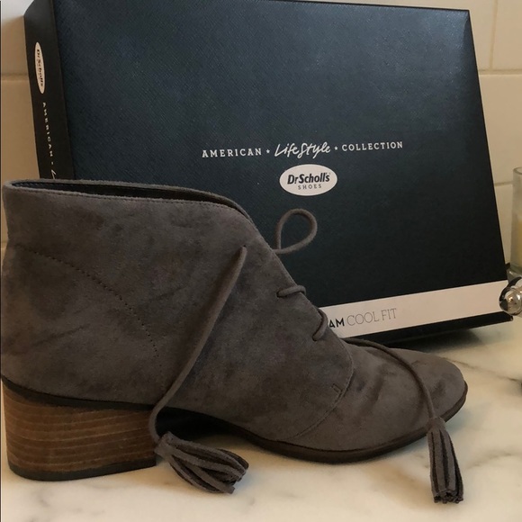 Dr. Scholl's Shoes - Dr Scholl’s Turning, Grey Suede Bootie size 7.5